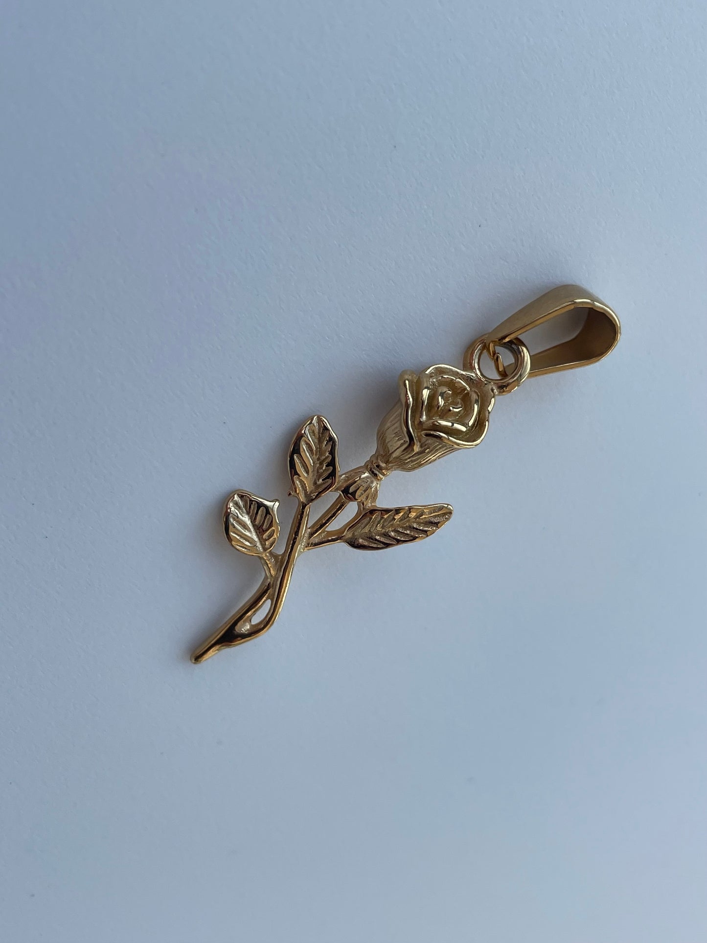pendente rosa