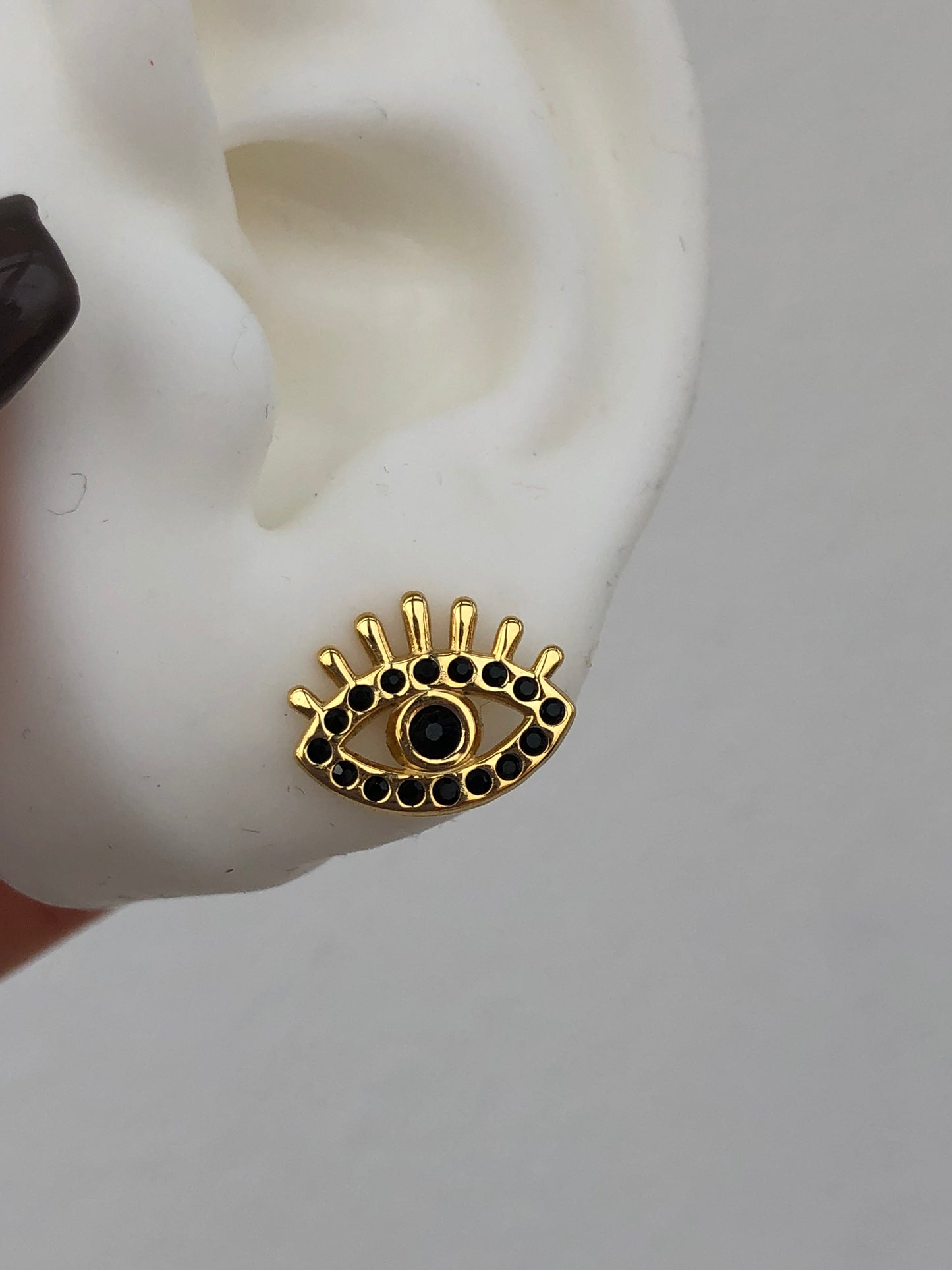 brincos eye